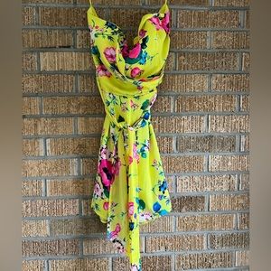 EXPRESS Gorgeous Romper